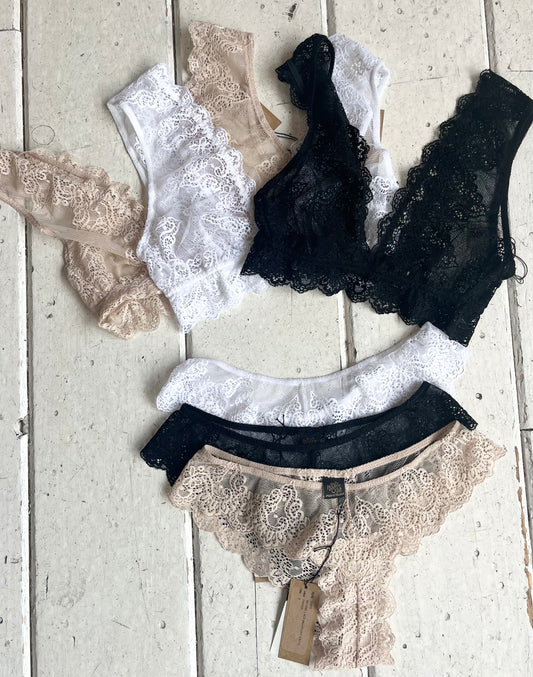 Lace Venice Bra and Panty