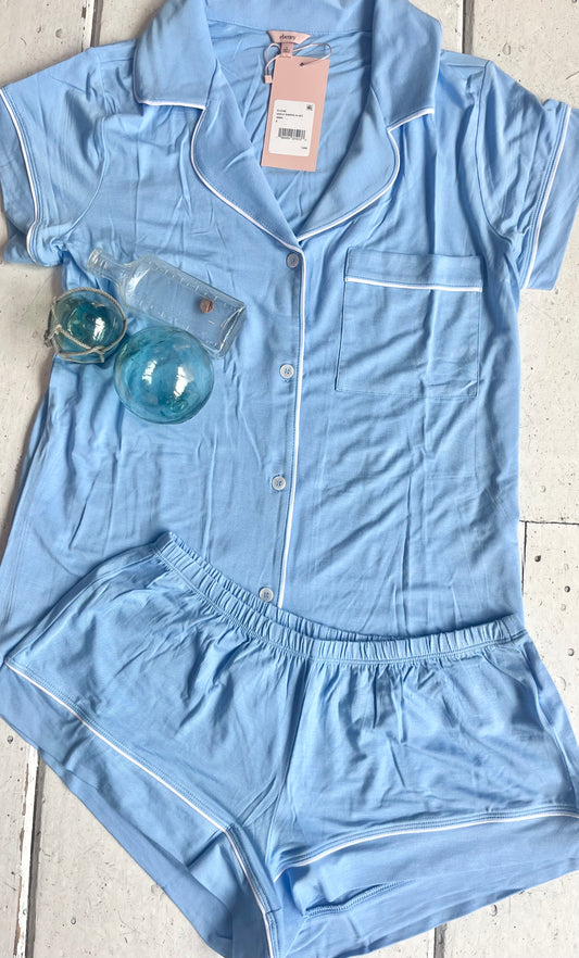 Relaxed Short Set