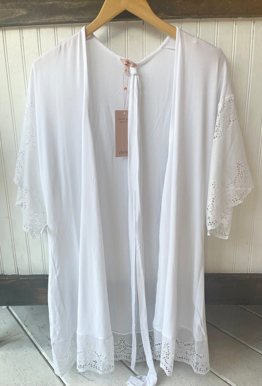 Beatrix Robe