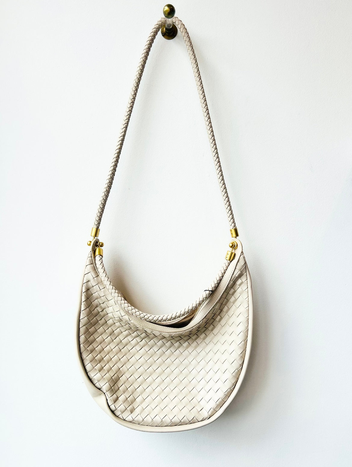 Grande Woven Shoulder Bag