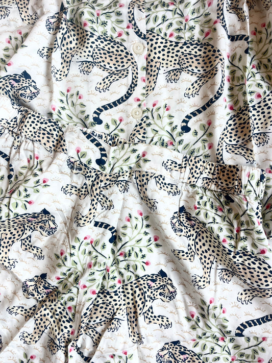 Cream Safari Set