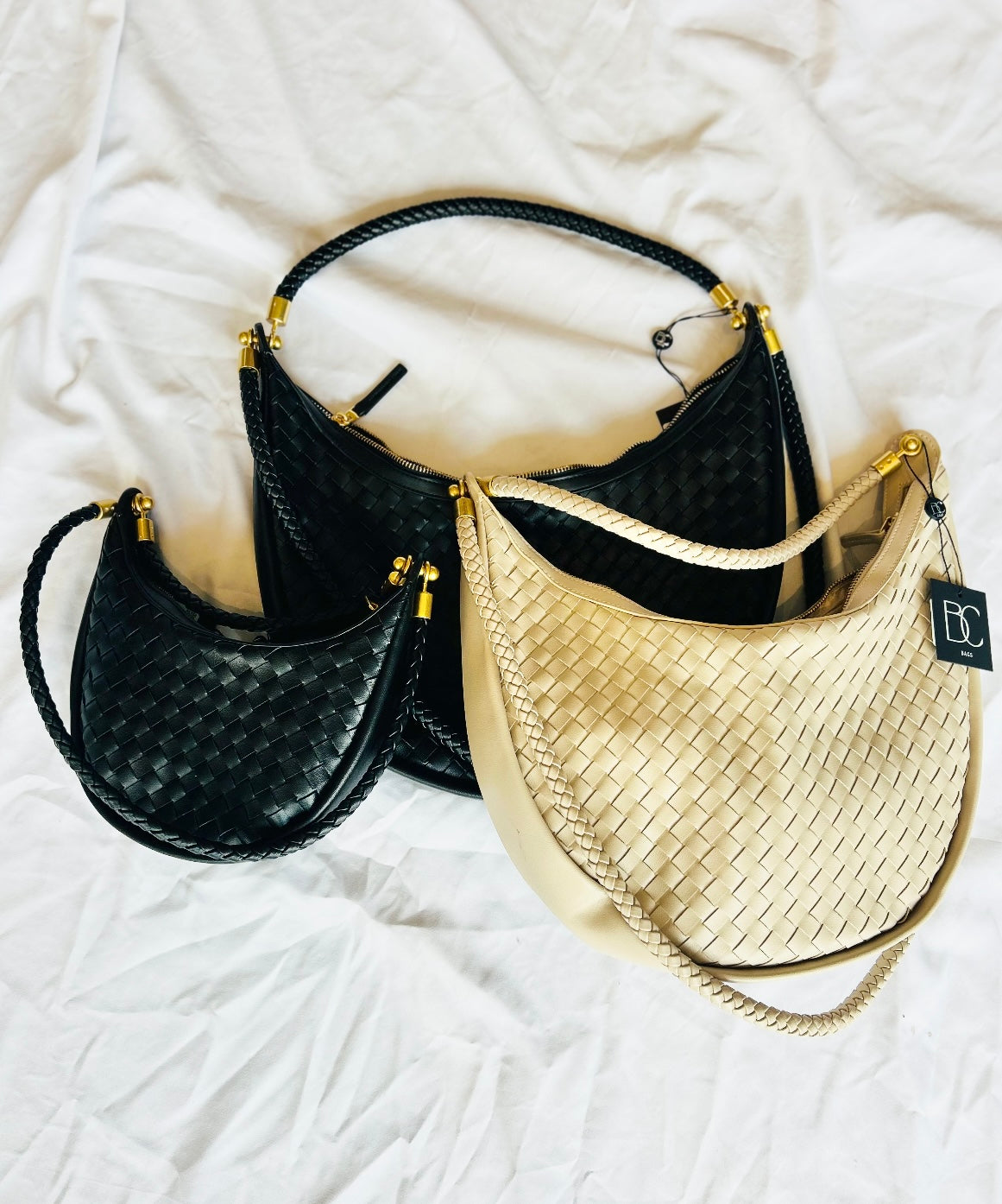 Grande Woven Shoulder Bag